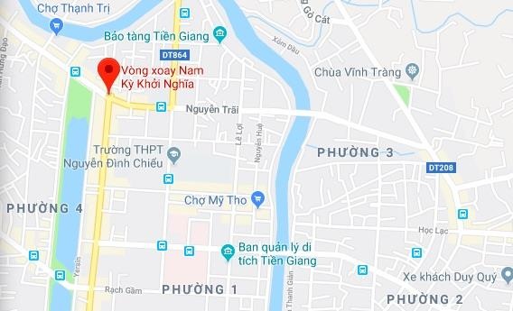 Kẻ ngáo đá la hét chống đối cảnh sát ảnh 2 Ke ngao da la het chong doi canh sat anh 2