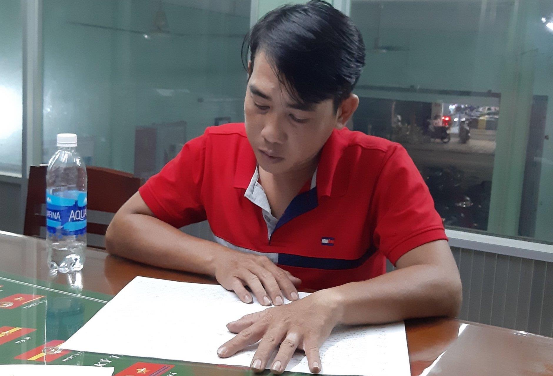 Ke dung dao bam doat mang hang xom bi tam giu hinh anh