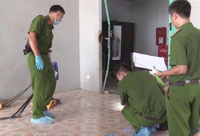 Bat nguoi dan ong dam vo va chau ruot 12 thang tuoi hinh anh