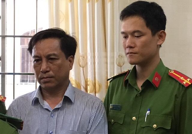 Vi sao nguyen Chu tich, Pho chu tich UBND TP Tra Vinh bi bat? hinh anh