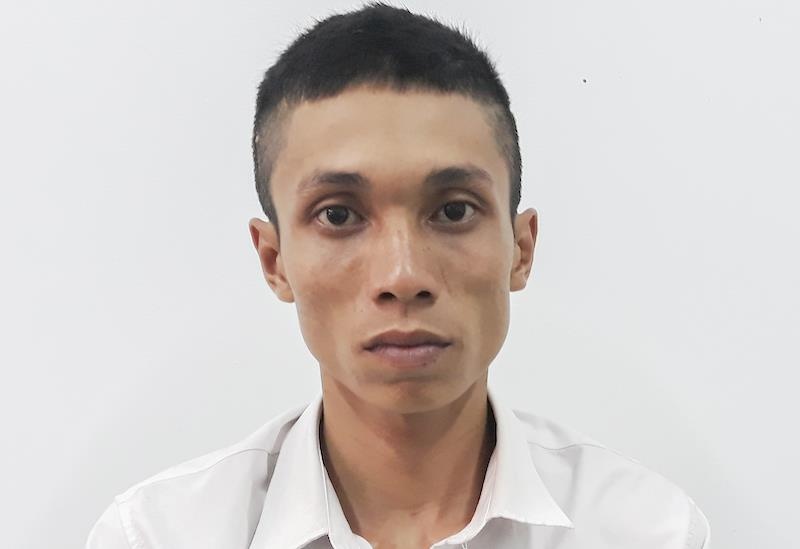 Chem chet nguoi o quan karaoke roi den cong an dau thu hinh anh