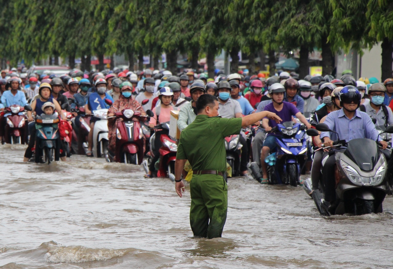 Can Tho cho hoc sinh nghi hoc anh 2