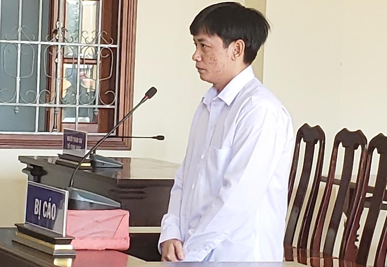 Cuu thieu ta cong an bi dieu tra them toi danh bac hinh anh