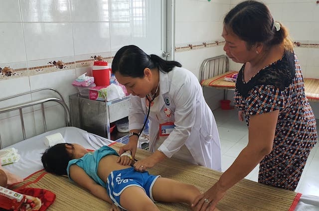 5 me con ngo doc thuoc diet co hinh anh