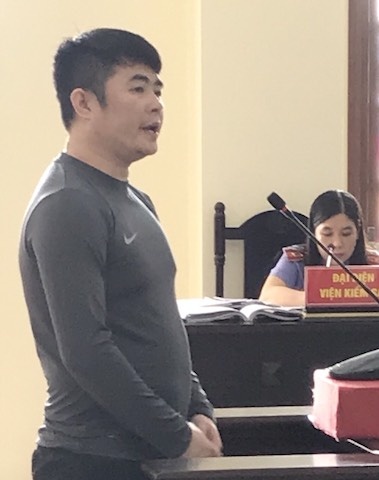 Trộm xe Luxus PX350 tại khách sạn ảnh 1 Trom xe Luxus PX350 tai khach san anh 1