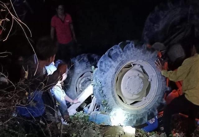 1 nguoi chet, 3 bi thuong khi 'di bao' bang xe may cay hinh anh