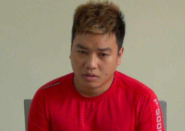 Khoi to ke bat nguoi, danh gay chan nan nhan hinh anh