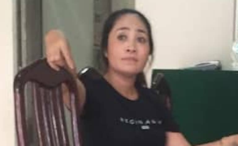 Bat giu con no dua ve TP.HCM de doi 70 trieu hinh anh