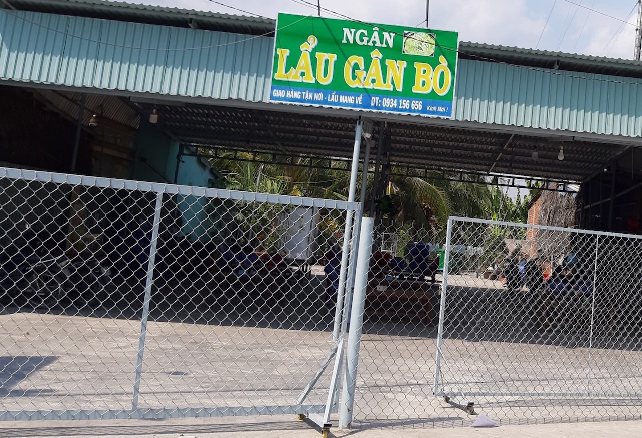 9X dam chet nguoi truoc quan lau bo hinh anh