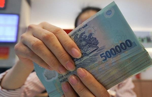 Nhan vien benh vien chiem doat tien tam ung cua benh nhan hinh anh