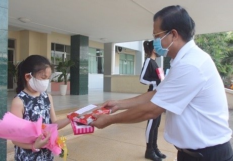 4 benh nhan mac Covid-19 o Dong Thap xuat vien hinh anh