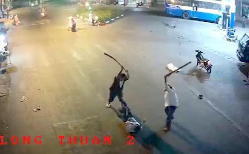 Hai kẻ chém anh em kết nghĩa ở Tiền Giang ảnh 2 Hai ke chem anh em ket nghia o Tien Giang anh 2