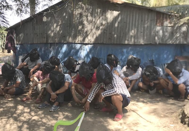 Đánh bạc mùa dịch ảnh 1 Danh bac mua dich anh 1