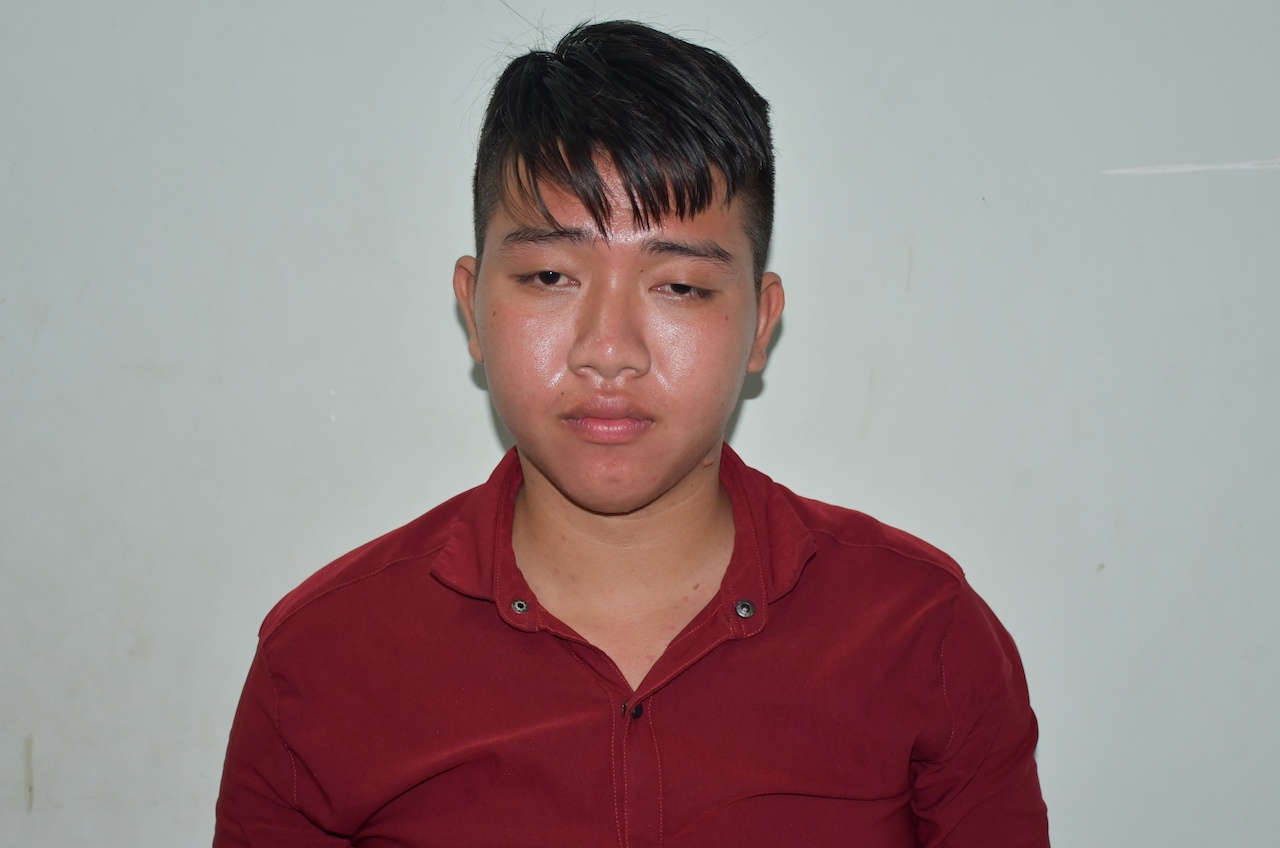 Nam cong nhan gay chay nha kho thiet hai hang chuc ty hinh anh