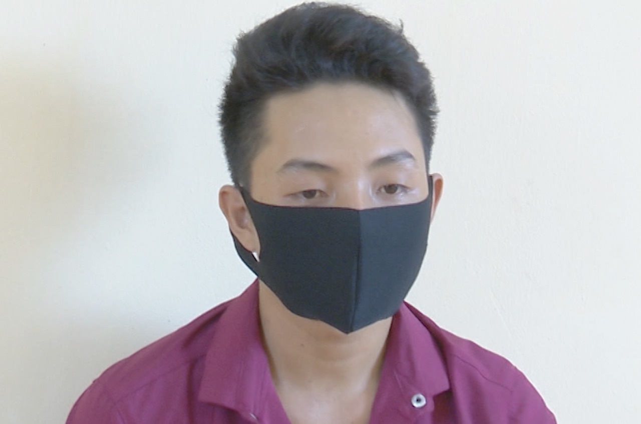 Tam giu ga trai cuong buc be gai 13 tuoi hinh anh