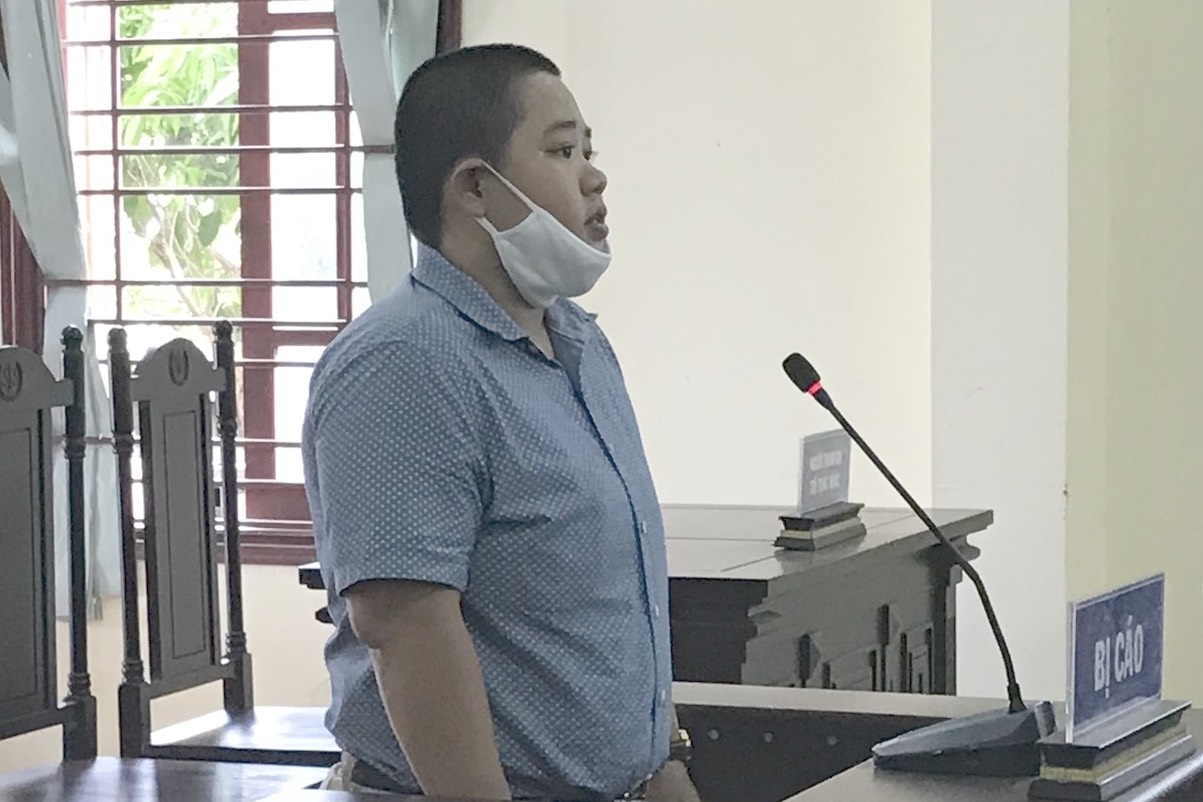 Mã Phùng Ngọc Phú lĩnh án 9 tháng tù ảnh 1 Ma Phung Ngoc Phu linh an 9 thang tu anh 1