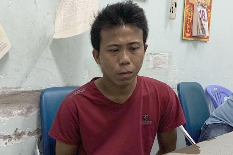 Ga dan ong duc tuong trom tiem vang anh 1