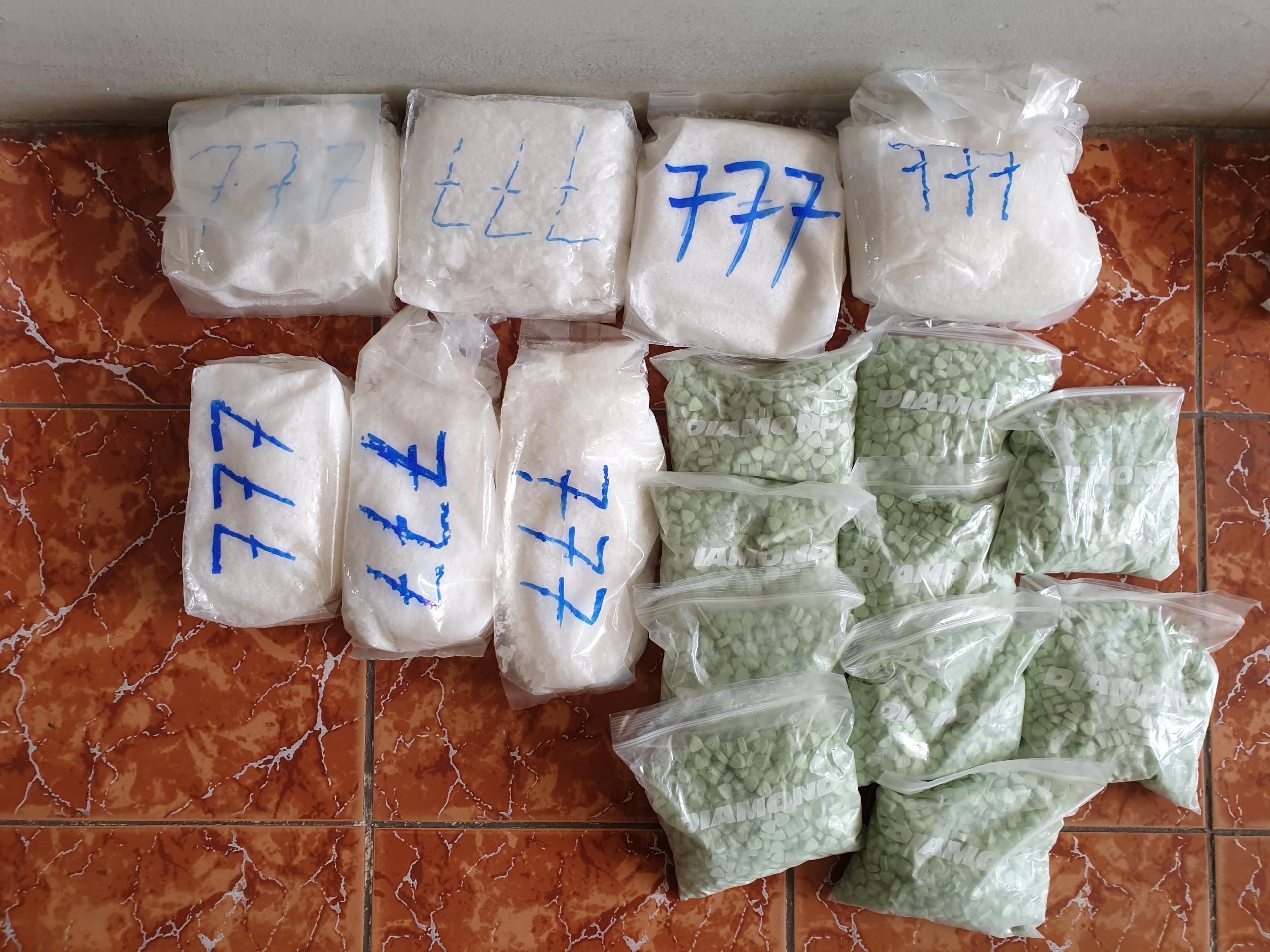 vận chuyển 34 kg ma túy ảnh 2 van chuyen 34 kg ma tuy anh 2