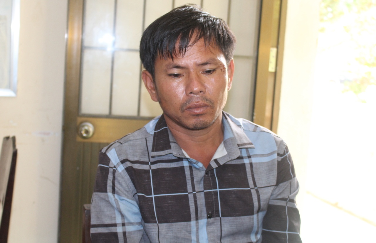 Con re dam chet vo va cha vo hinh anh