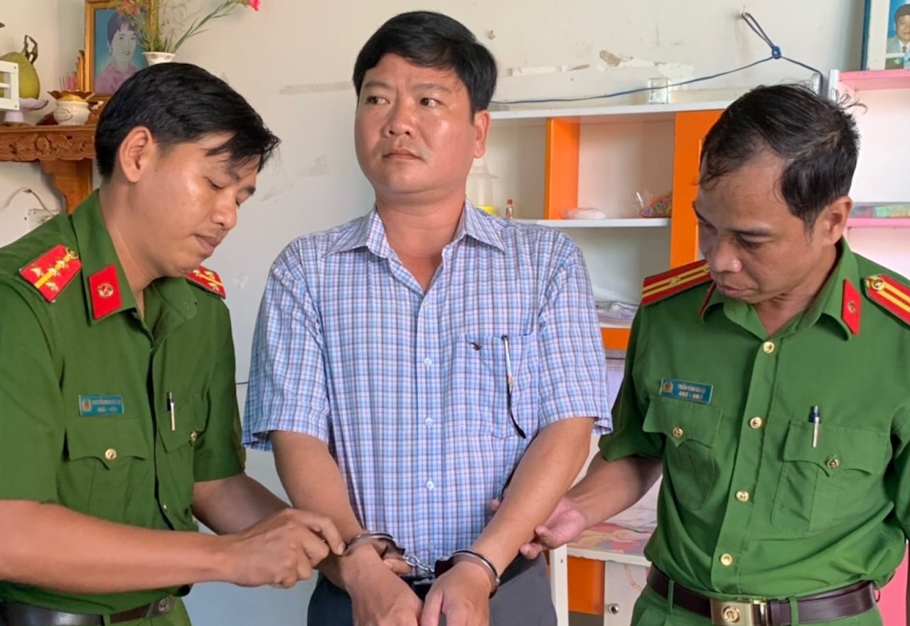 Cuu chu tich UBND TP Tra Vinh anh 3