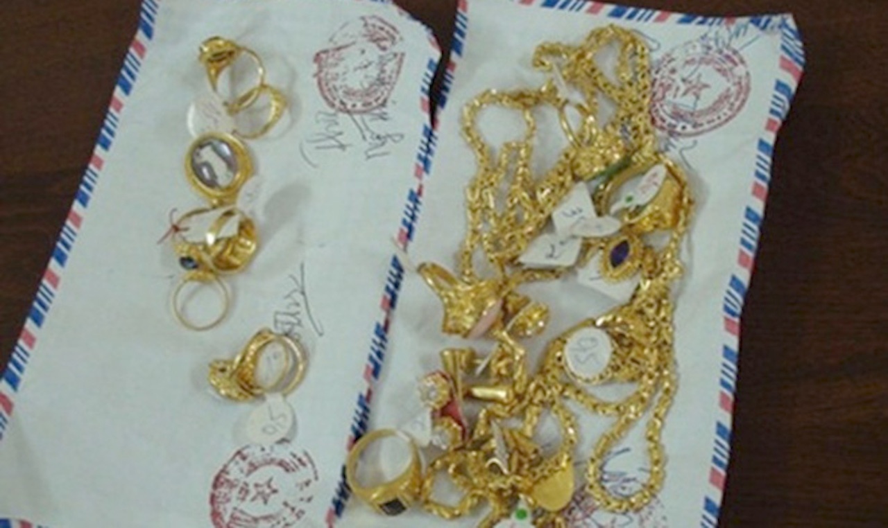 Trom 40 chi vang cua ban than hinh anh