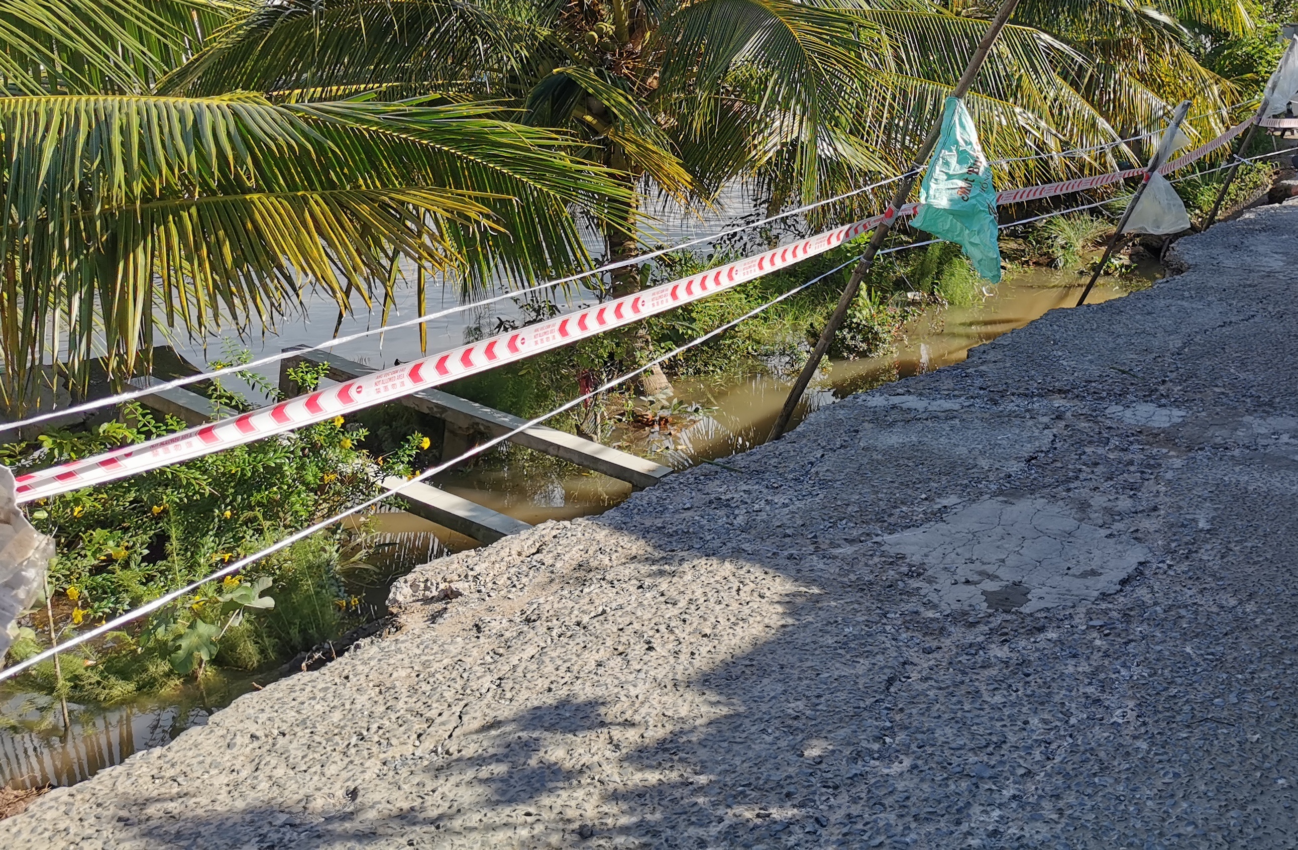 Sat lo de doa giao thong o Can Tho anh 2