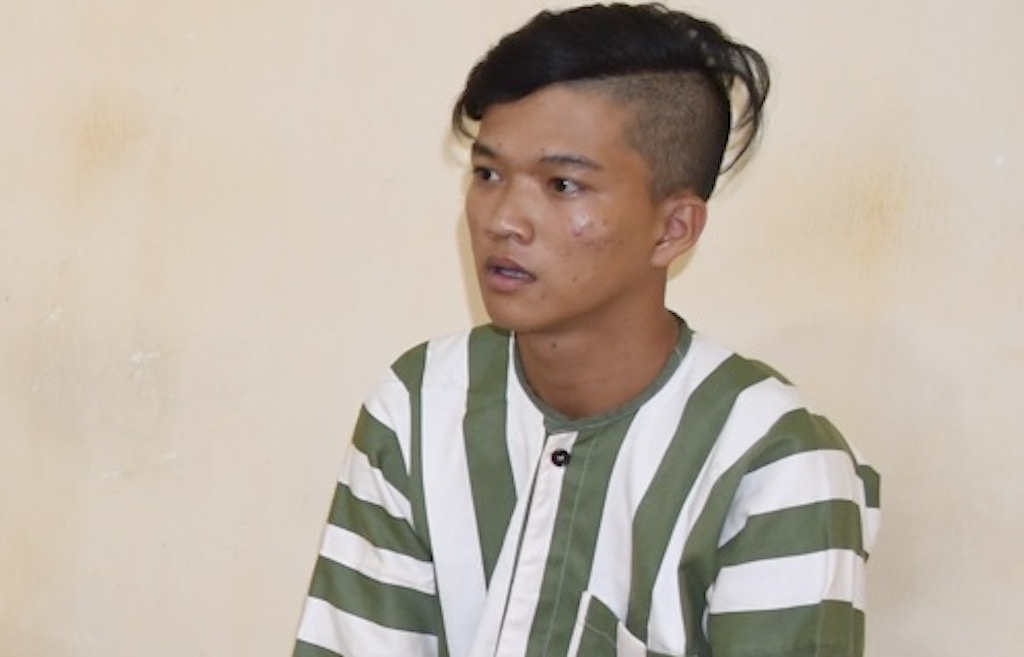 Nam thanh niên giao cấu với bé gái 14 tuổi ảnh 1 Nam thanh nien giao cau voi be gai 14 tuoi anh 1