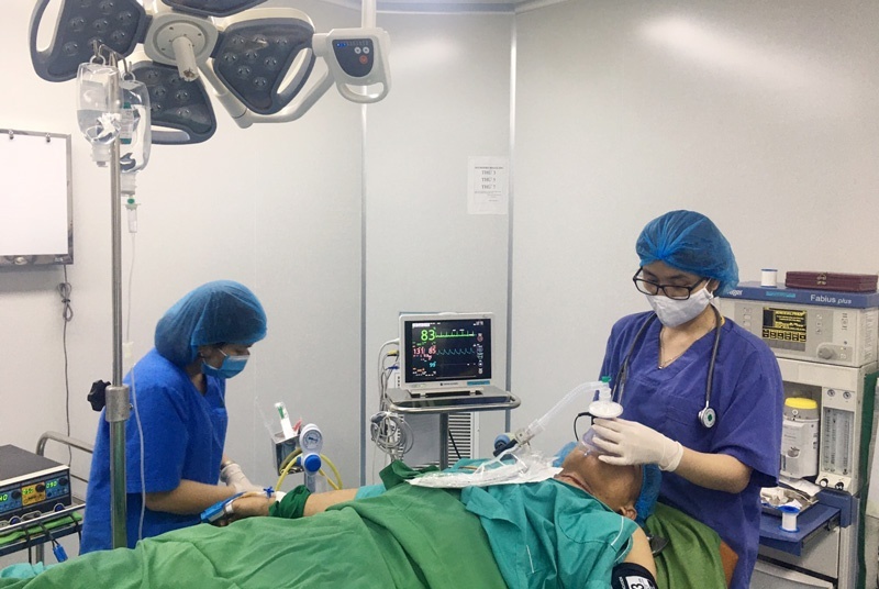 Nam vo su bi danh nhap vien hinh anh