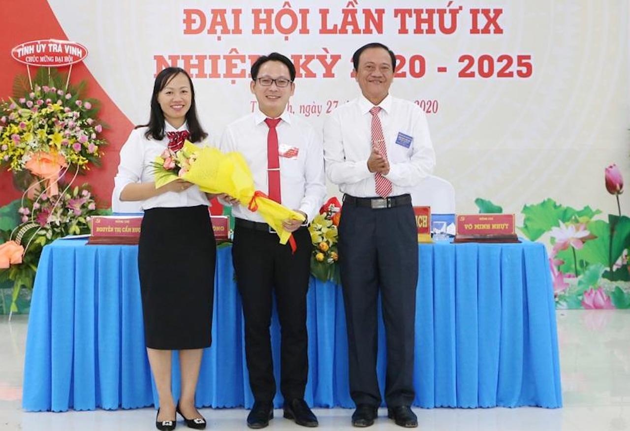 Ong Tran Tri Cuong rot BCH Dang uy Khoi cac co quan va doanh nghiep anh 1