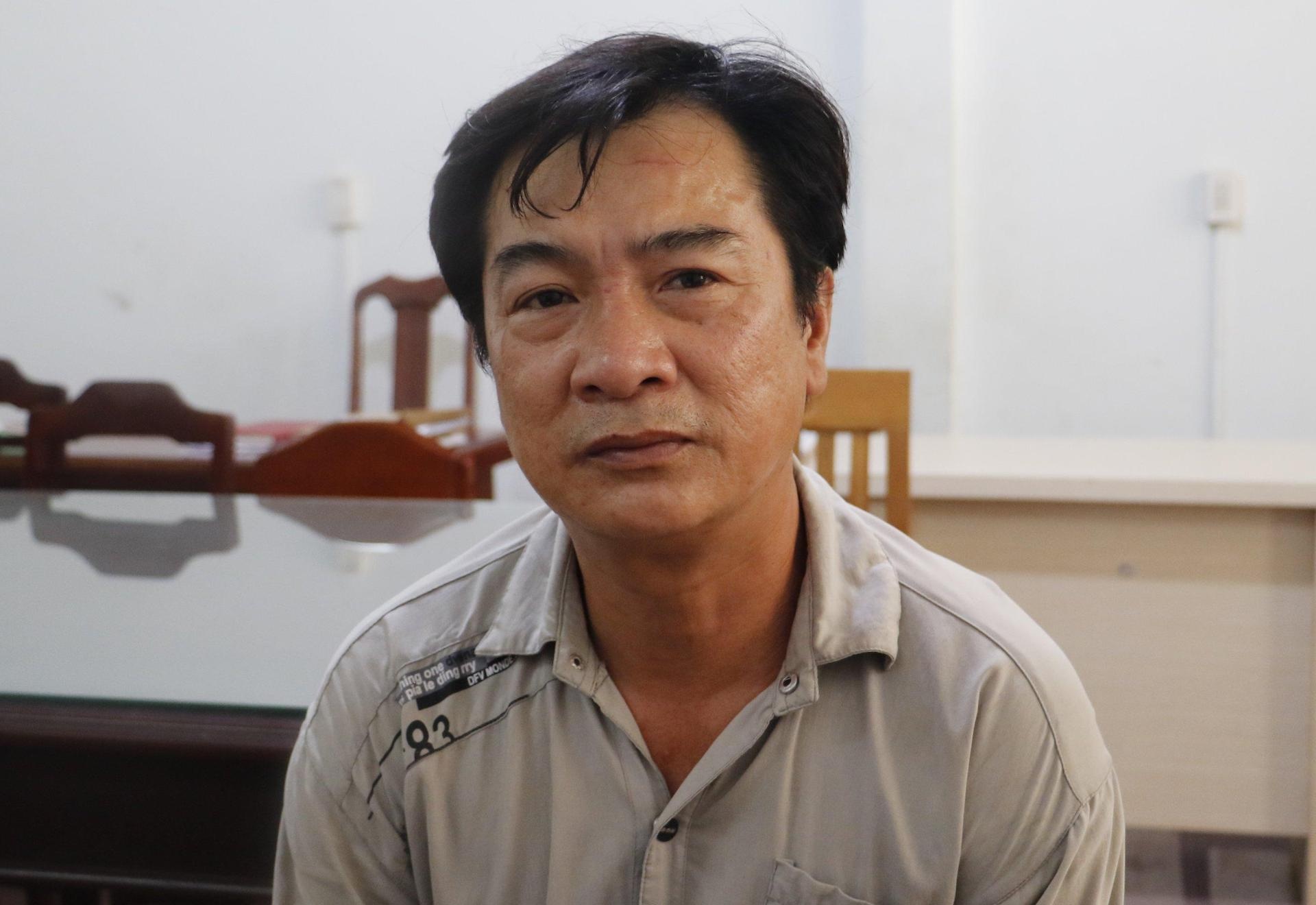Doi nhan tinh di gay me de cuop hinh anh