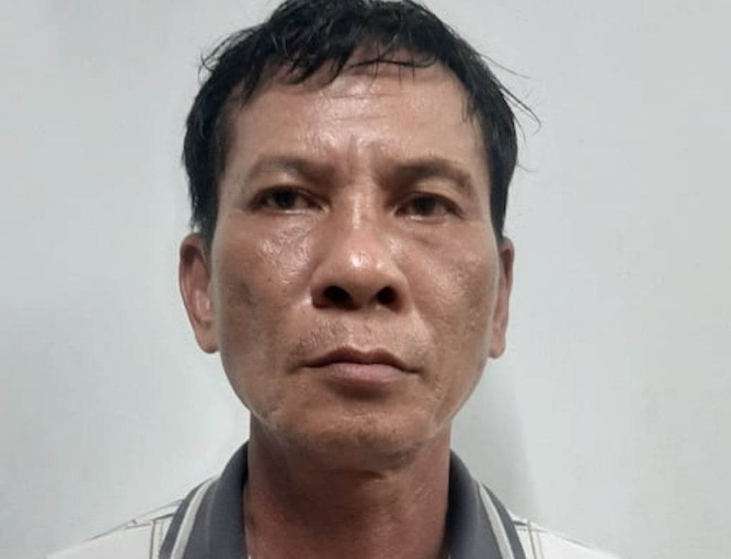 Tai xe cho ten cuop den don cong an hinh anh