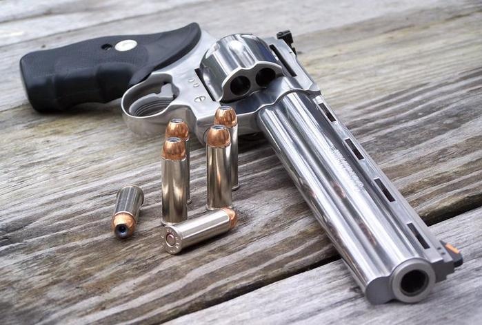 Khoi to thanh nien ban chet ban nhau hinh anh