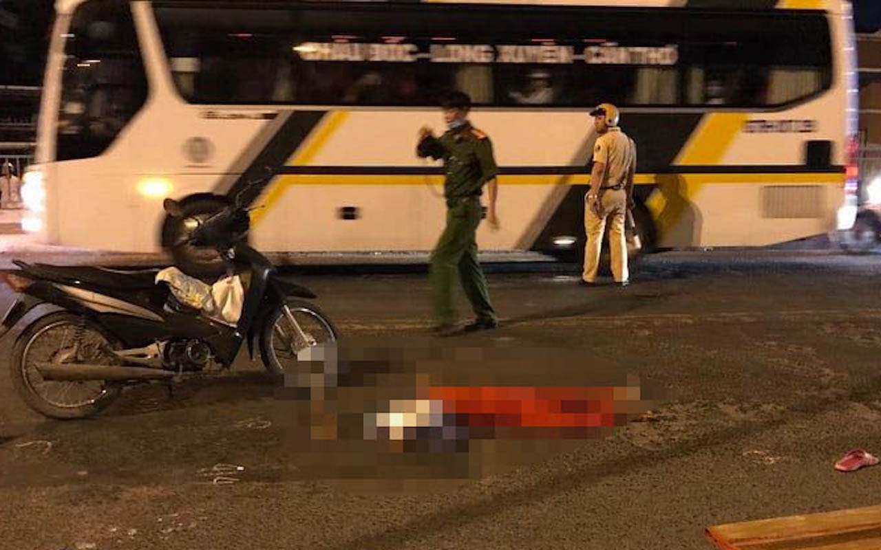 Xe dau keo tong chet hai nguoi anh 1