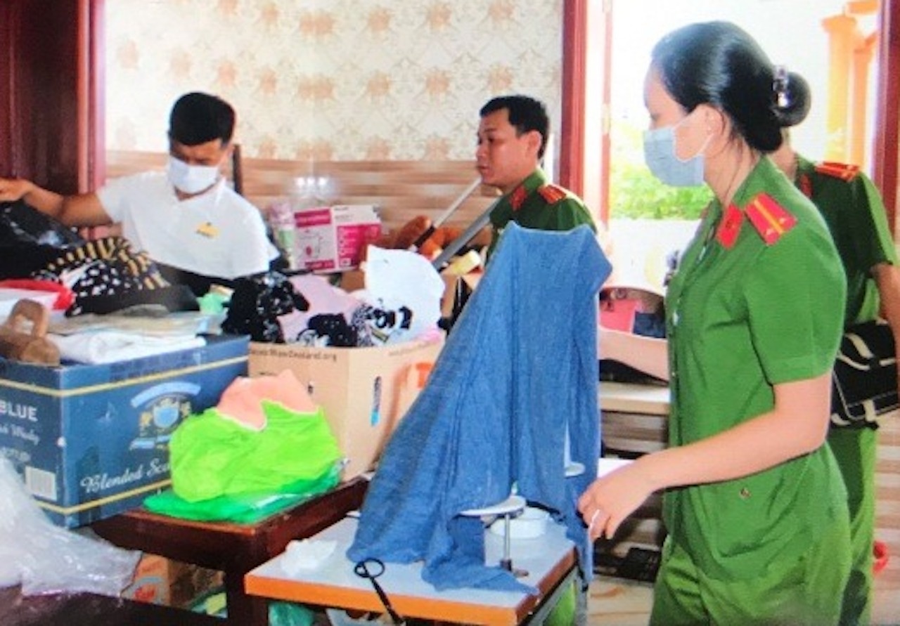 Truy na trum buon lau Muoi Tuong anh 2