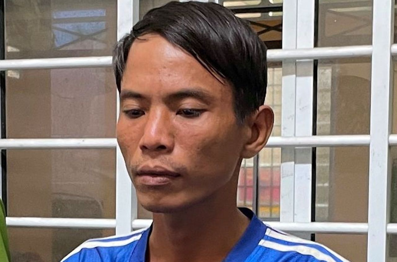 Người phụ nữ bị cướp xịt hơi cay ảnh 1 Nguoi phu nu bi cuop xit hoi cay anh 1