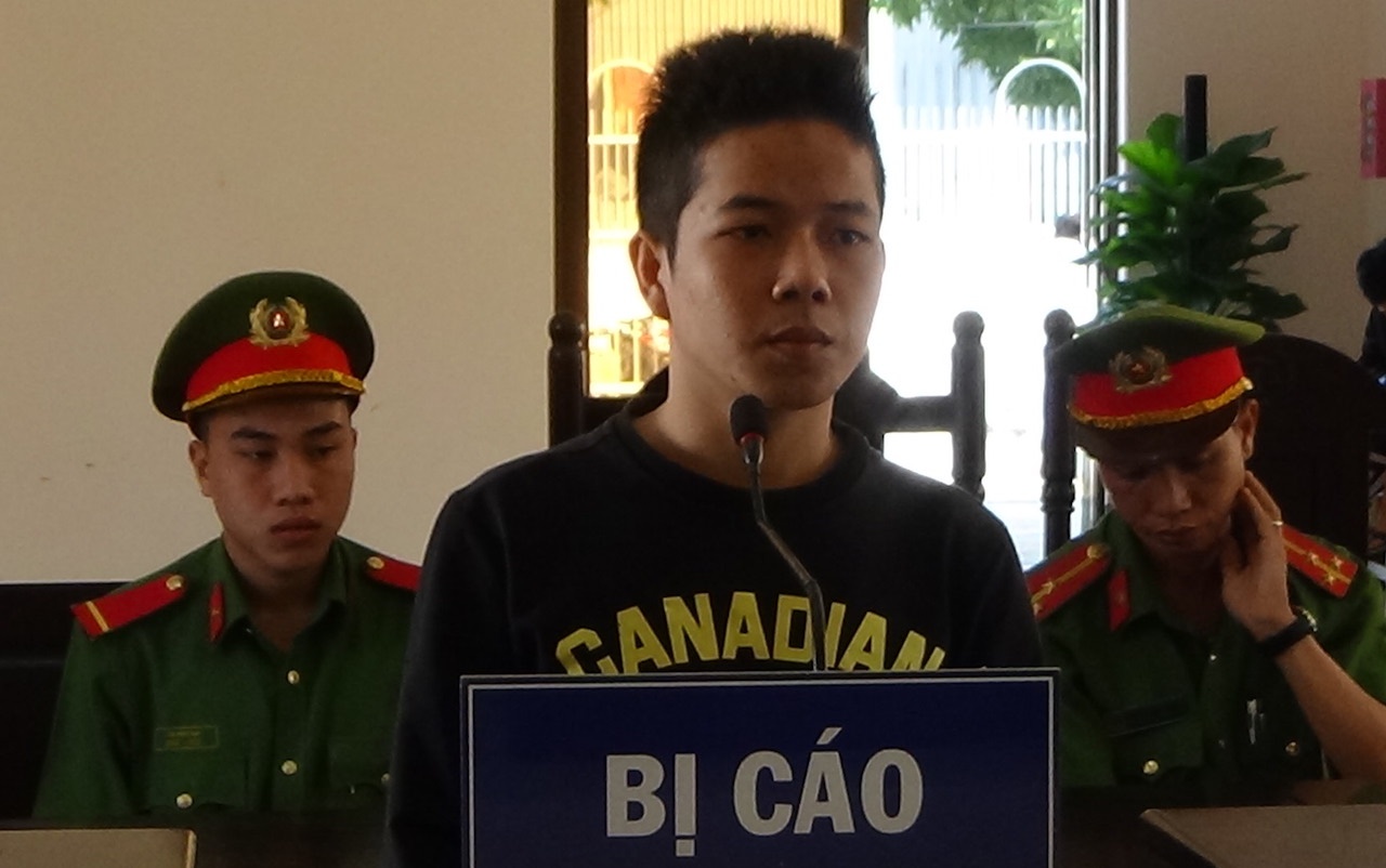 Nam thanh niên lĩnh án tù vì chế tạo súng ảnh 1 Nam thanh nien linh an tu vi che tao sung anh 1