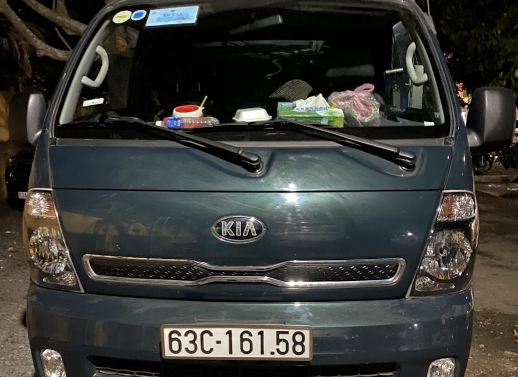 Nhom di xe tai gay ra 7 vu cuop o mien Tay hinh anh