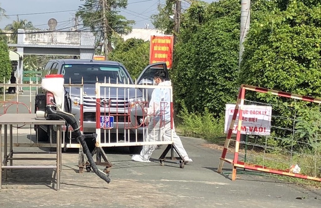 Nguoi ban ve so o Tien Giang am tinh voi SARS-CoV-2 hinh anh