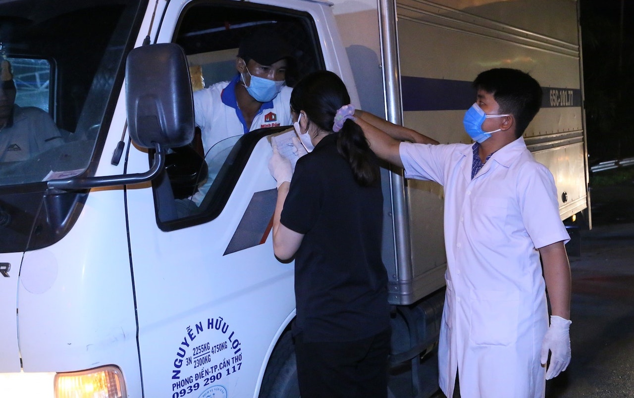 Can Tho lap 7 chot kiem soat,  tam dung xe khach den 31 tinh,  thanh anh 1