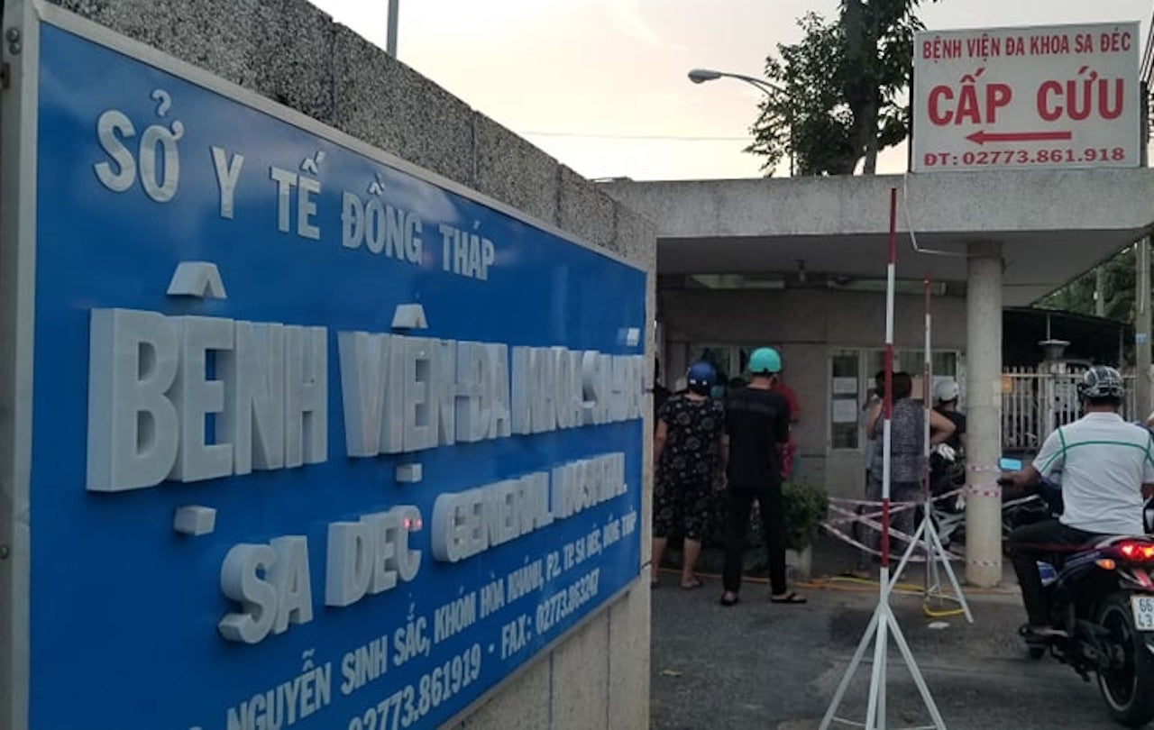 Phat hien 50 ca nghi mac Covid-19 tai Benh vien Da khoa Sa Dec hinh anh