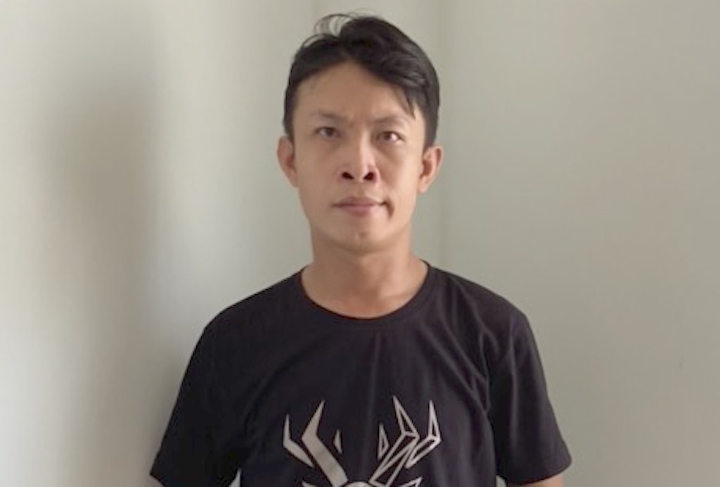 Co gai bi nguoi dan ong sam so anh 1