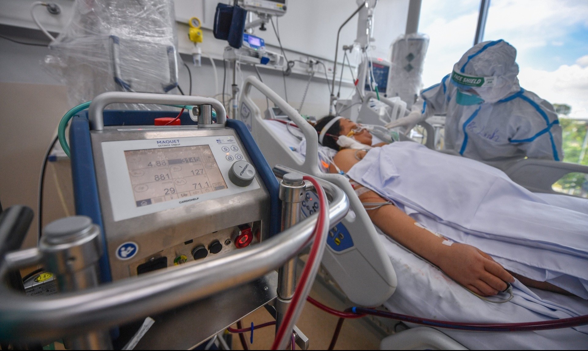 San sang cho kich ban xau va xau hon anh 1