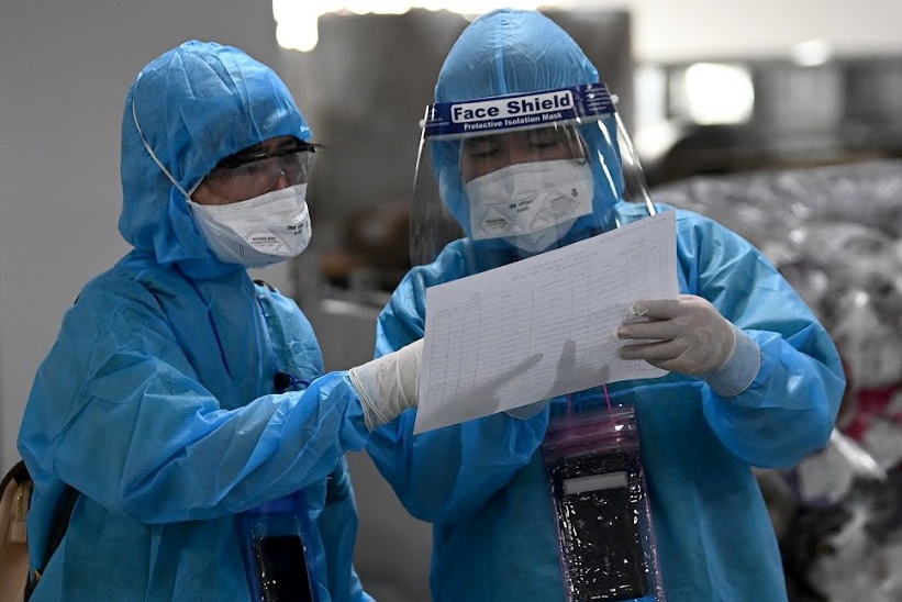 Dinh chi cong tac pho giam doc trung tam y te o Tra Vinh hinh anh