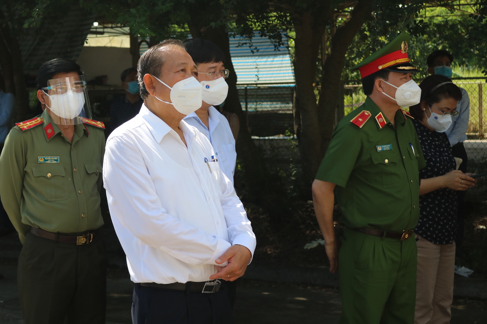 Pho thu tuong: 'Nguoi dan chia se vuot qua giai doan kho khan' hinh anh