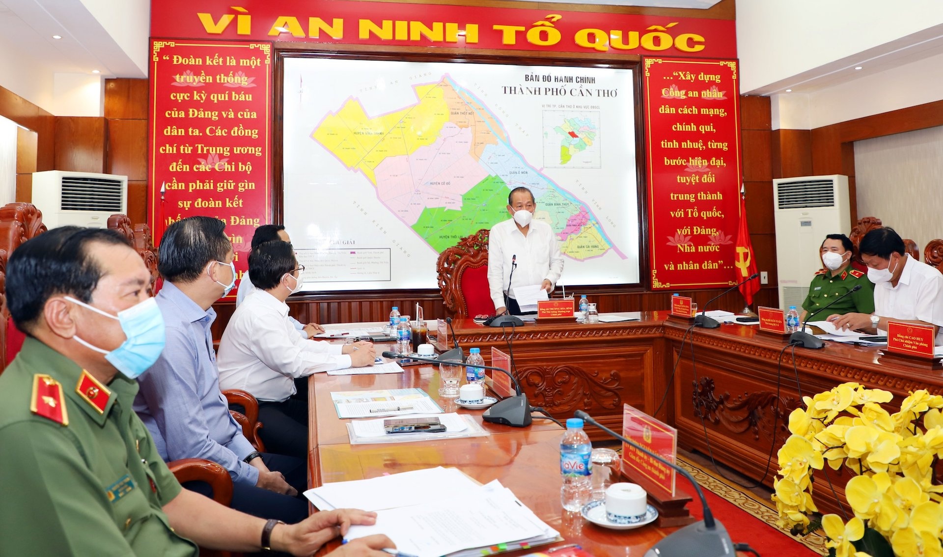 Pho thu tuong: 'Nguoi dan chia se vuot qua giai doan kho khan hien na' anh 1