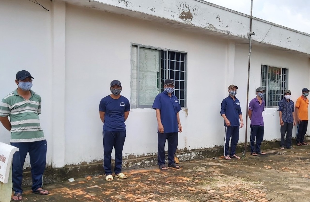 Tụ tập ăn nhậu  ảnh 1 Tu tap an nhau anh 1