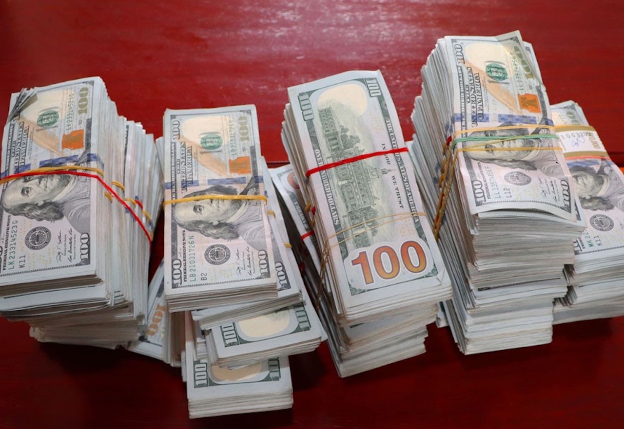 Cong an An Giang khoi to 4 bi can van chuyen gan nua trieu USD hinh anh