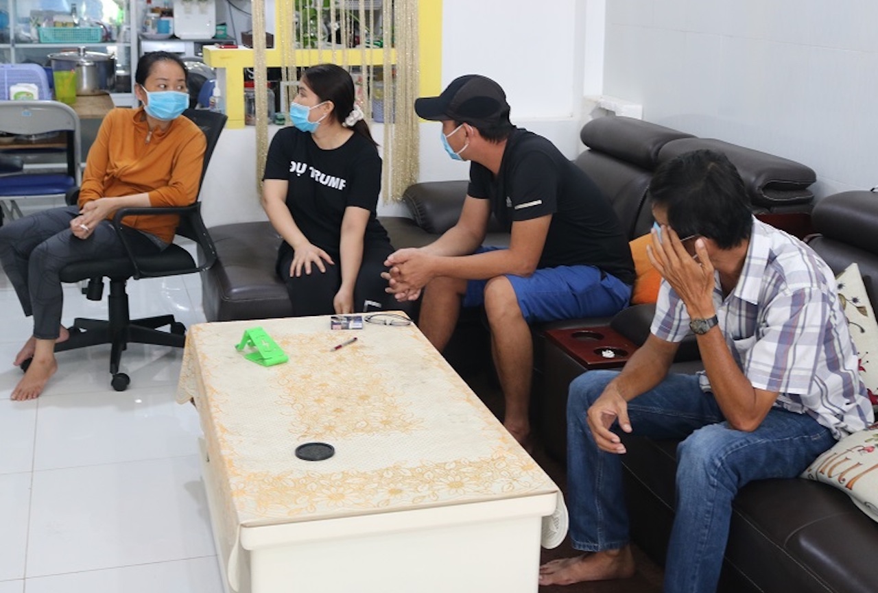 Den nha ban an hu tieu trong ngay dich,  bi de nghi phat 15 trieu dong anh 1