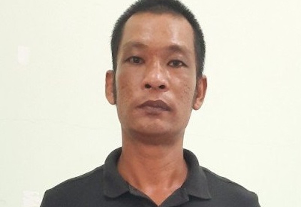 Trom xe tay ga roi giay o vuon chuoi anh 2