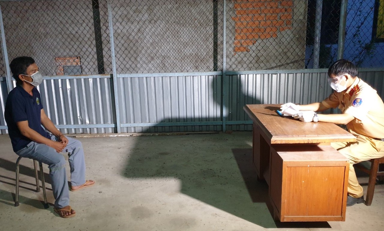 Kiem diem Truong phong CSGT Cong an Tra Vinh hinh anh